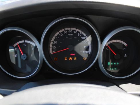 Used 2009 Dodge Grand Caravan SE image 30