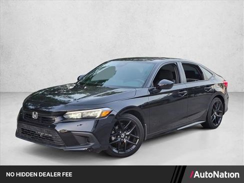Used 2024 Honda Civic Sport image 1