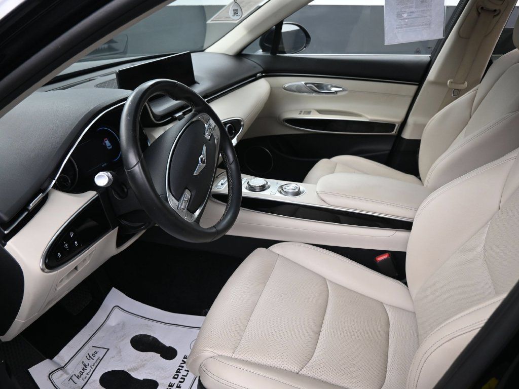 Used 2023 Genesis GV70 2.5T AWD/4WD image 23