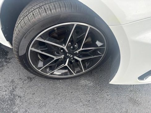 Used 2020 Kia Optima SE FWD image 4