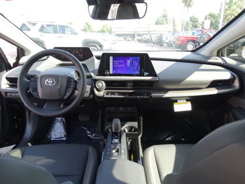 New 2026 Toyota Prius XLE FWD image 15