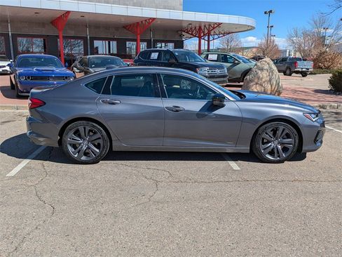 Used 2023 Acura TLX Advance image 2