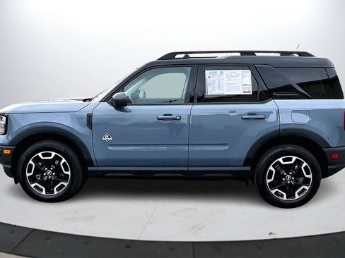 Used 2024 Ford Bronco Sport Outer Banks image 6