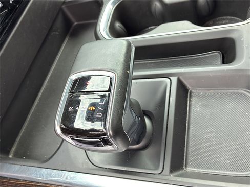 Used 2023 GMC Sierra 1500 Elevation image 33