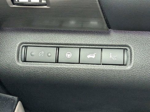 New 2025 Nissan Pathfinder Platinum w/ Black Appearance Package image 27