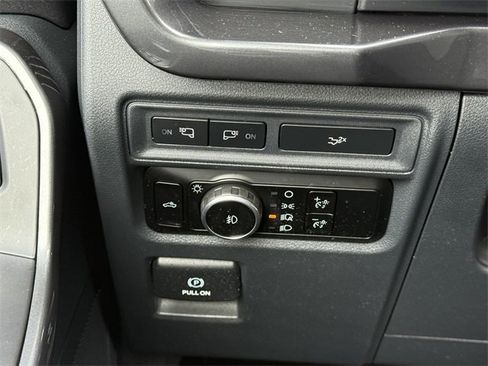 Certified 2023 Ford F150 XLT w/ Equipment Group 302A High image 22