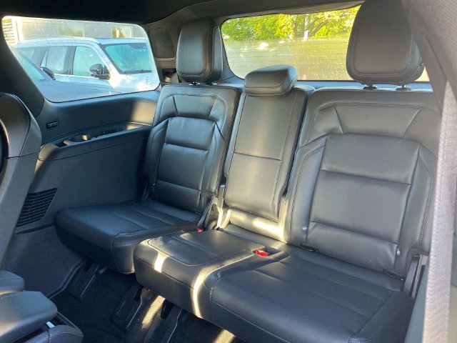 New 2027 Lincoln Navigator Reserve w/ Jet Appearance Package AWD/4WD image 8