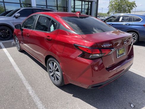 Used 2024 Nissan Versa SV w/ Trunk Package image 7