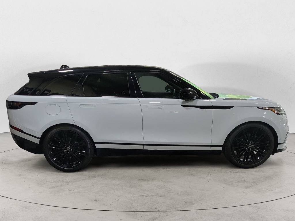 New 2026 Land Rover Range Rover Velar Dynamic SE AWD/4WD image 6