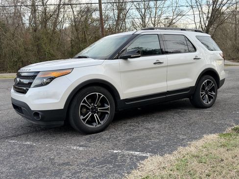 Used 2013 Ford Explorer Sport image 8