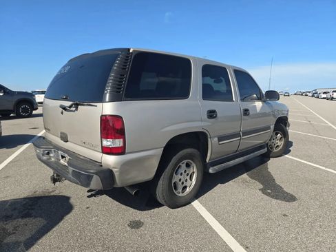 Used 2005 Chevrolet Tahoe LS w/ Preferred Equipment Group RWD image 4
