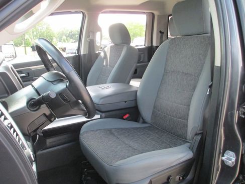 Used 2018 RAM 1500 Big Horn AWD/4WD image 19