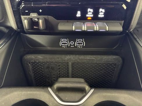 Used 2026 RAM 1500 Laramie w/ Sport Appearance Package AWD/4WD image 16