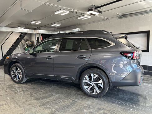 Used 2022 Subaru Outback Limited XT AWD/4WD image 6
