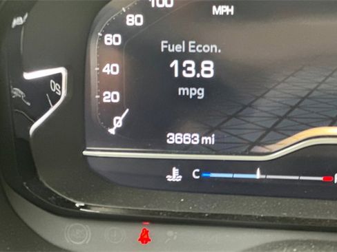 Used 2023 GMC Yukon XL Denali image 28