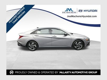 Used 2025 Hyundai Elantra SEL
