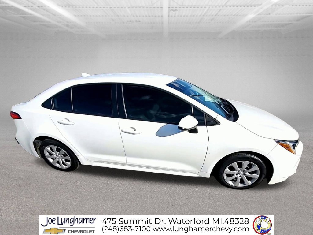 Used 2023 Toyota Corolla LE FWD image 9