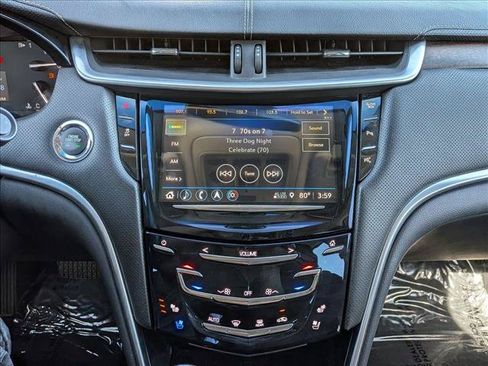 Used 2019 Cadillac XTS Luxury FWD image 14