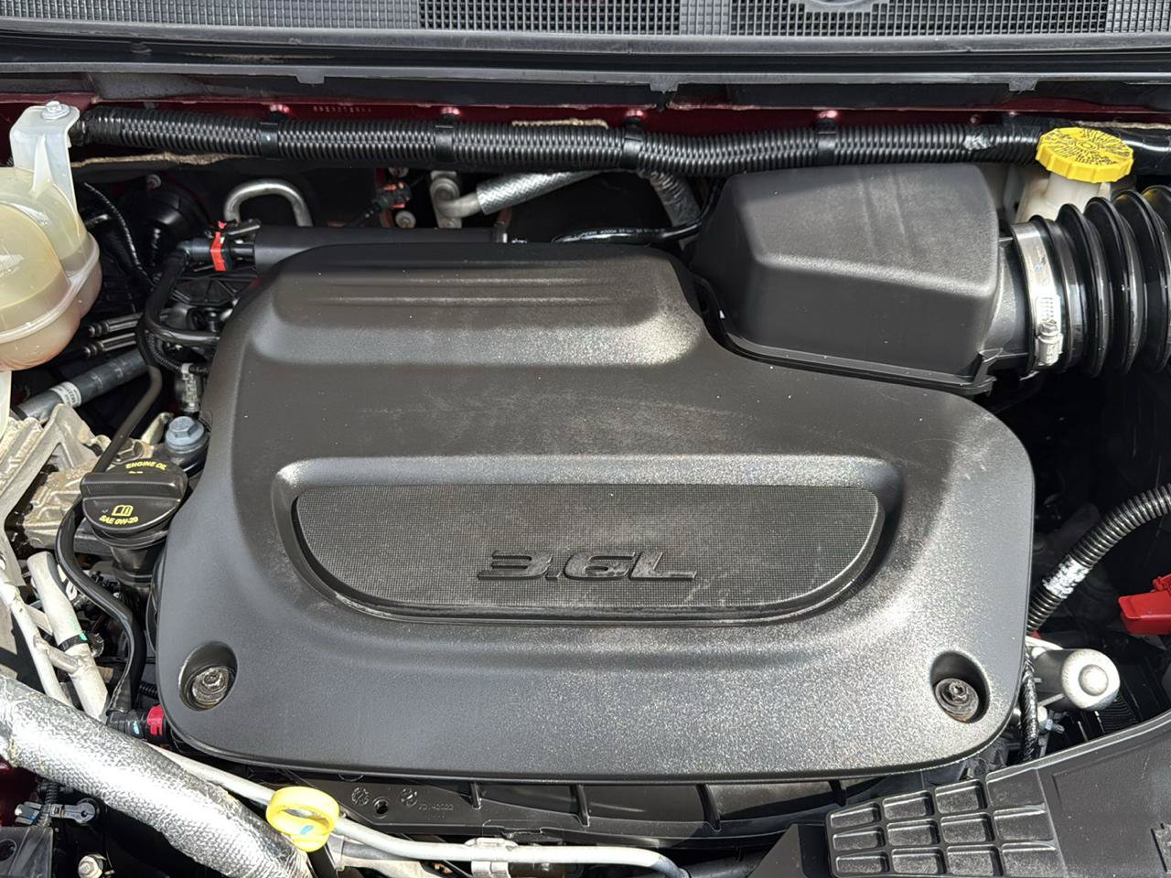 Used 2020 Chrysler Pacifica Touring-L FWD image 27