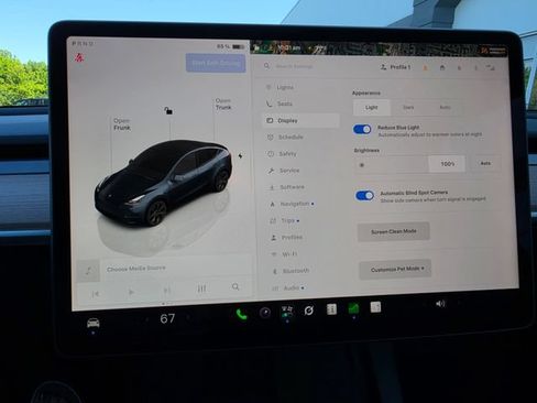 Used 2025 Tesla Model Y Long Range RWD image 49