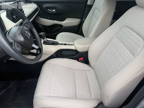 Certified 2025 Honda HR-V LX image 14