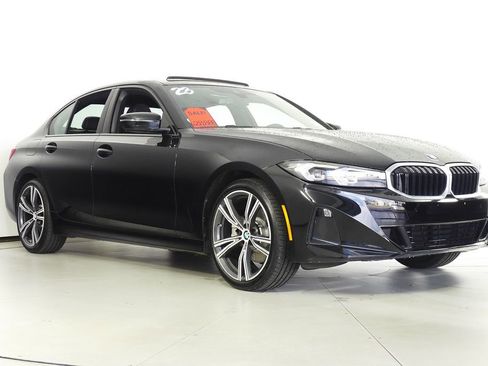 Used 2023 BMW 330i Sedan w/ Driving Assistance Package image 4