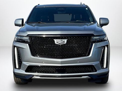 Used 2023 Cadillac Escalade V w/ Heavy-Duty Trailer Package AWD/4WD image 2