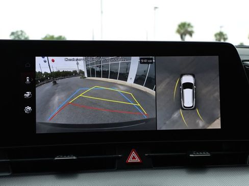 Used 2025 Kia Sportage SX FWD image 17