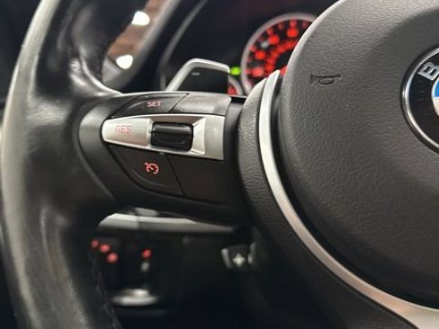 Used 2018 BMW X5 xDrive40e image 14