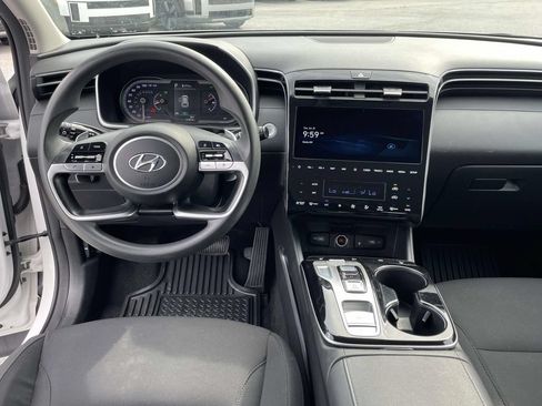 Certified 2024 Hyundai Tucson SEL AWD/4WD image 4