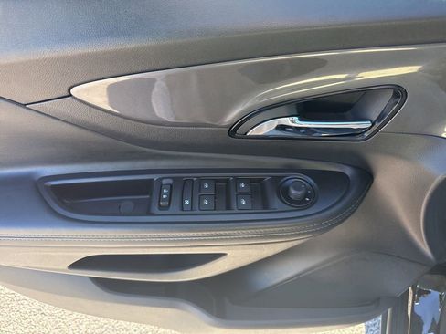 Used 2022 Buick Encore Preferred w/ Safety Package image 15