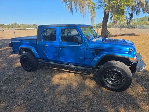 Used 2020 Jeep Gladiator Sport w/ Quick Order Package 24S AWD/4WD image 5