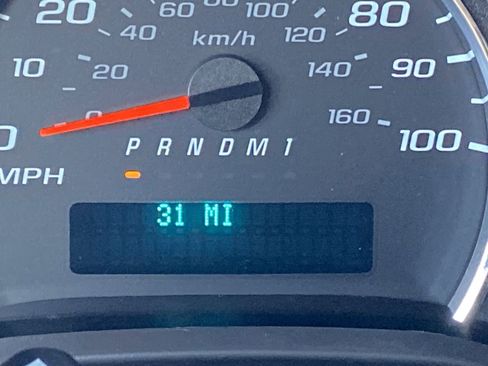 New 2026 Chevrolet Express 2500 w/ Driver Convenience Package image 13