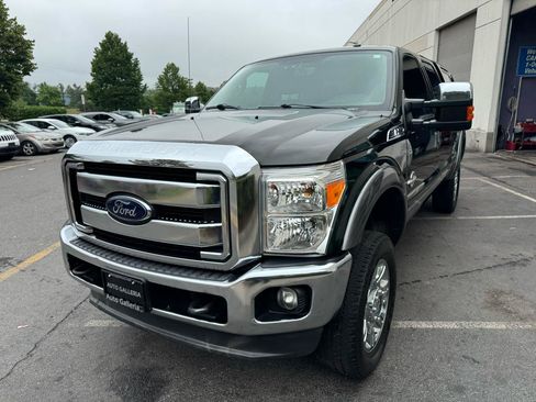 Used 2012 Ford F250 Lariat w/ Chrome Pkg AWD/4WD image 10
