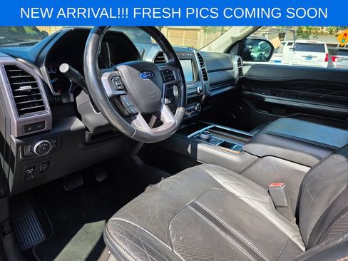 Used 2019 Ford Expedition Platinum RWD image 8
