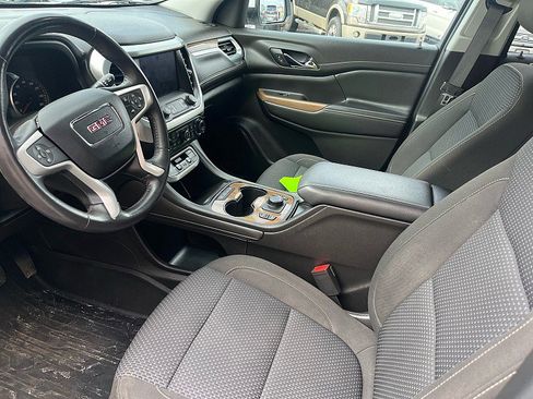 Used 2020 GMC Acadia SLE w/ Driver Convenience Package image 14