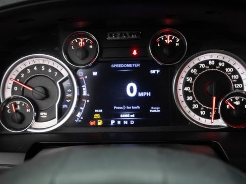Used 2017 RAM 1500 Laramie w/ Convenience Group AWD/4WD image 21