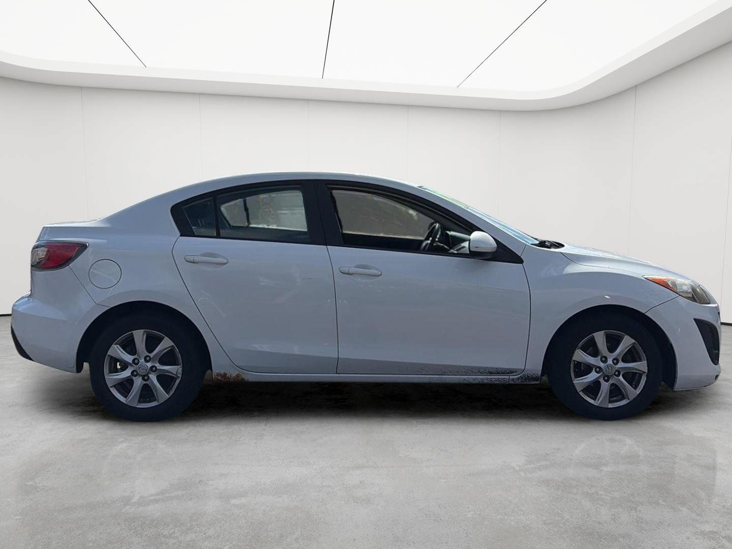 Used 2011 MAZDA MAZDA3 i Touring FWD image 13