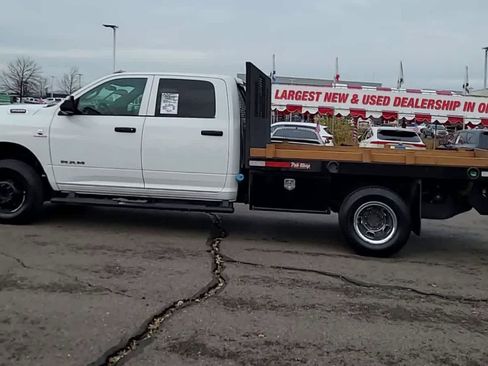 Used 2021 RAM 3500 Tradesman w/ Chrome Appearance Group image 5