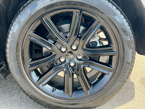 Used 2024 Ford Edge ST-Line AWD/4WD image 14