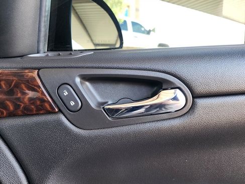 Used 2013 Chevrolet Impala LS FWD image 38