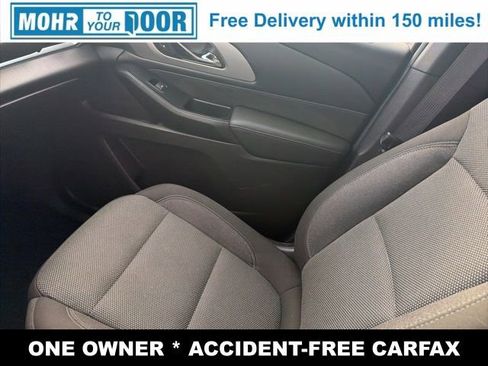 Used 2023 Chevrolet Traverse LT image 25