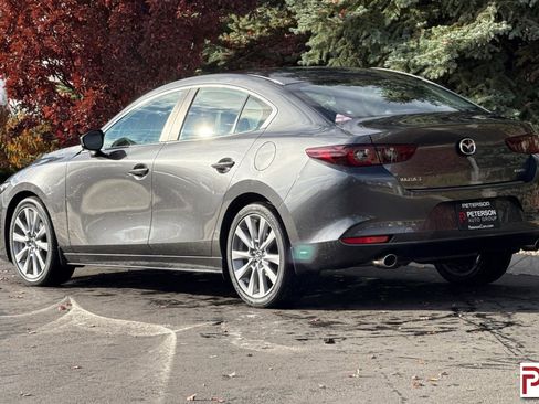 Used 2023 MAZDA MAZDA3 s image 6