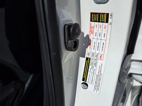 Used 2024 Nissan Sentra S FWD image 19