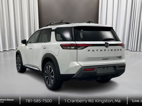 New 2026 Nissan Pathfinder Platinum w/ Cargo Package AWD/4WD image 7