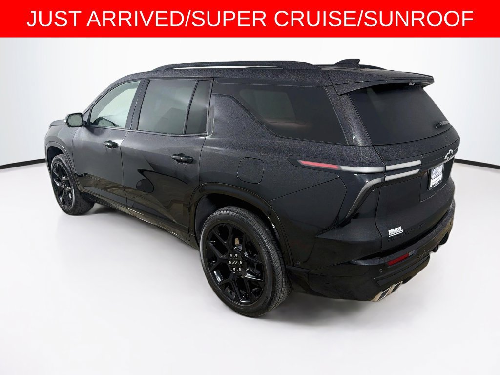 Used 2025 Chevrolet Traverse RS w/ LPO, Floor Liner Package AWD/4WD image 7