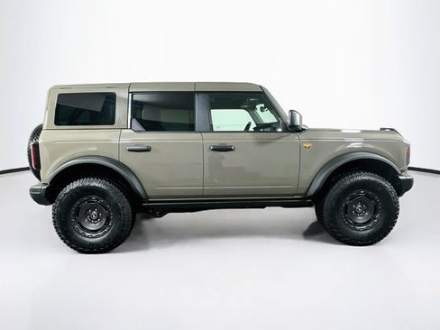 Used 2025 Ford Bronco Badlands w/ Sasquatch Package AWD/4WD image 10