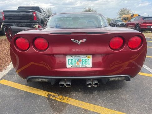Used 2007 Chevrolet Corvette Coupe w/ Preferred Equipment Group image 18