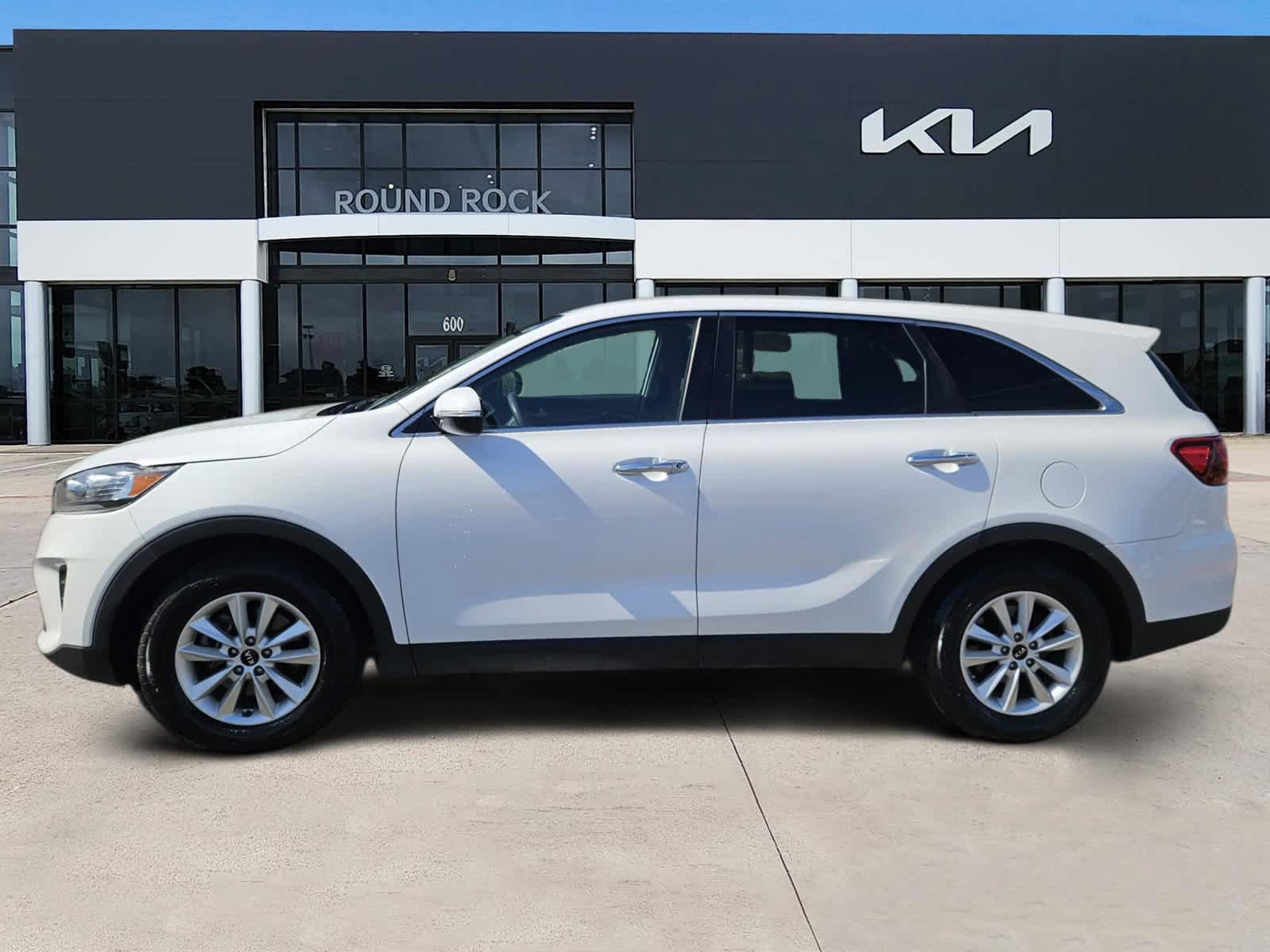 Used 2020 Kia Sorento FWD V6 image 4