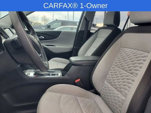 Certified 2021 Chevrolet Equinox LS w/ LS Convenience Package AWD/4WD image 9